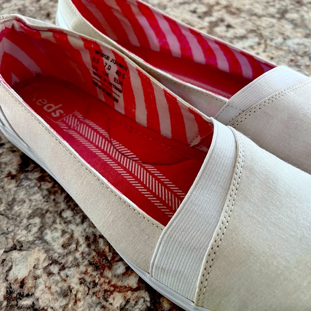 Women’s Keds slip on White shoes size 9.5